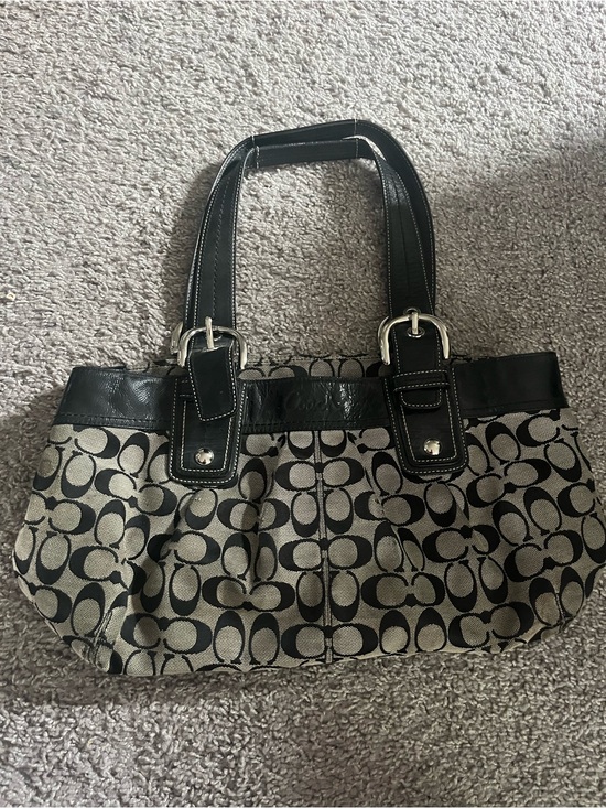 Coach Handbags - Y2K Coach Monogram Shoulder Bag
